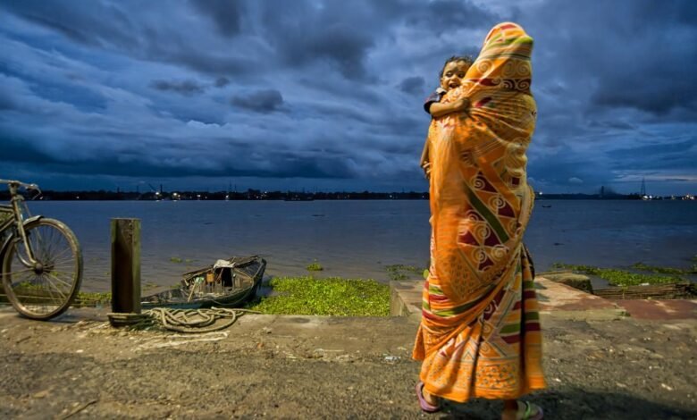 Kolkata Cloud Chasers: The group that chases cyclones, thunderstorms and lightning across Bengal