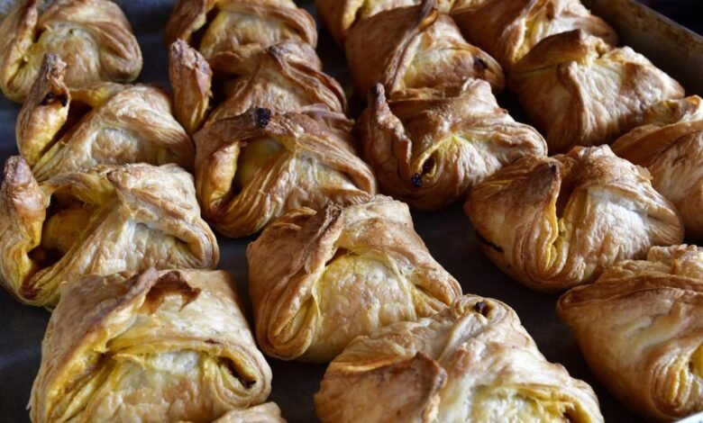 Why does Bengaluru love egg puffs? Come find out at this egg puff crawl