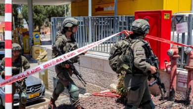 Gunman Kills at Least One in Attack on Central Israel