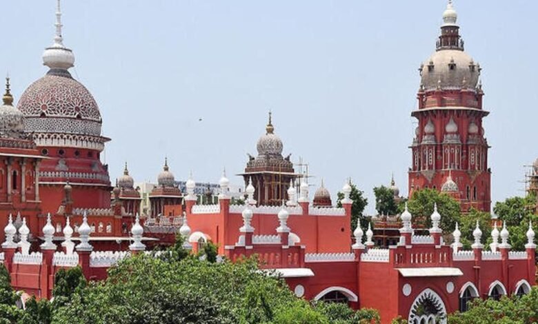 No bar for granting leave to convicts pending appeals against their conviction, orders five-judge Larger Bench of Madras High Court