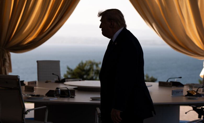 Iran War Live Updates: U.S. and Iran Sign Preliminary Deal, but Its Terms Remain Secret