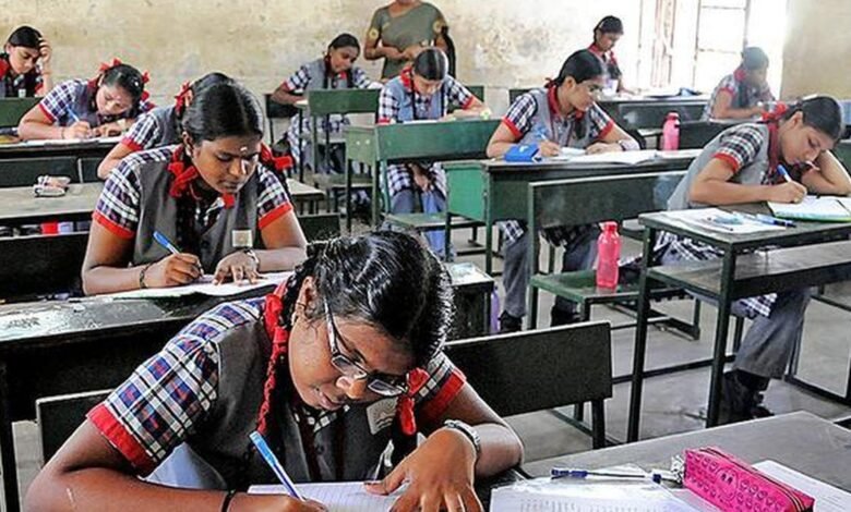 Minimum one Sanskrit batch required for Classes 6 and 9 in Kendriya Vidyalayas